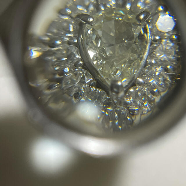 ダイヤモンドリング　2ct超え　pt900