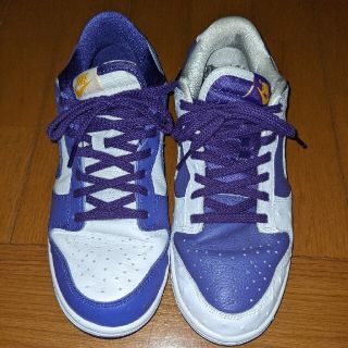 ナイキ(NIKE)のNIKE WMNS DUNK LOW "MADE YOU LOOK"最終価格!(スニーカー)