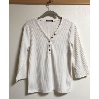 イング(INGNI)の【INGNI】レディースカットソー　トップス　Ｖネック(カットソー(長袖/七分))