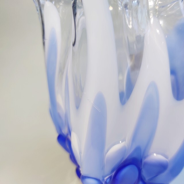 【ヴィンテージ】青と白の空色花瓶　マーブル　オーロラ　透明　花器　一点もの