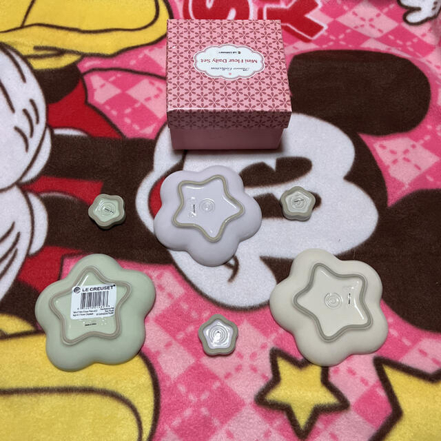 専用!値下げ!ルクルーゼ フラワー 6点セット | imt.gov.zw