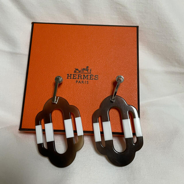 エルメス アトラージュ ピアス バッファローホーン ブラウン | www