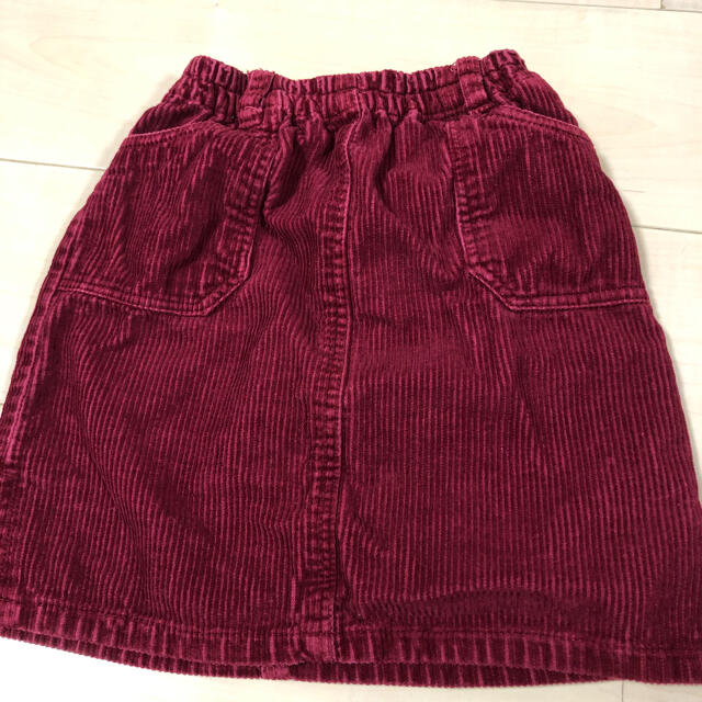 GUESS(ゲス)のえんじ色スカート100cm キッズ/ベビー/マタニティのキッズ服女の子用(90cm~)(スカート)の商品写真