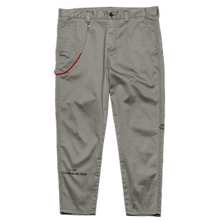 ユニフォームエクスペリメント(uniform experiment)のユニフォームエクスペリメント SLIM FIT CHINO PANTSグレー 3(その他)