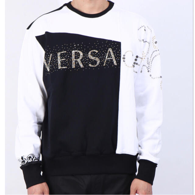 VERSACE スタッズ付きトレーナー | www.fivefiftyny.com