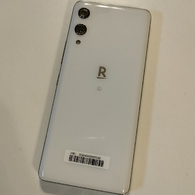 スマートフォン本体Rakuten Hand ラクテンハンド　スマートフォン　美品