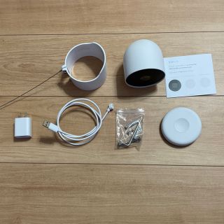 グーグル(Google)のGoogle Nest Cam(バッテリー式)+ 盗難防止用マウント　中古(防犯カメラ)