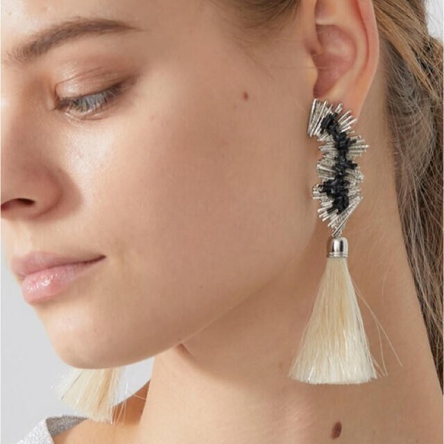 TOGA PLULA フリンジイヤリング fringe earringsレディース