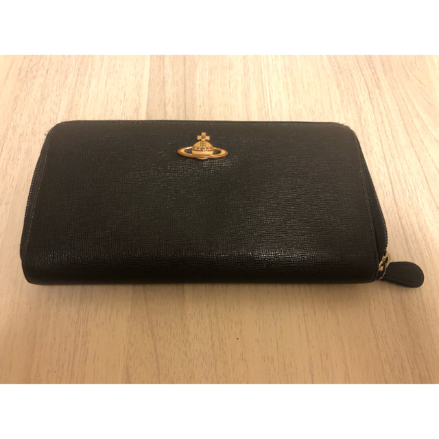 Vivienne Westwood(ヴィヴィアンウエストウッド)の【Vivienne Westwood 】長財布　黒 レディースのファッション小物(財布)の商品写真