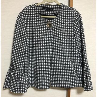 ザラ(ZARA)のZARA  ザラ　ノーカラージャケット(ノーカラージャケット)