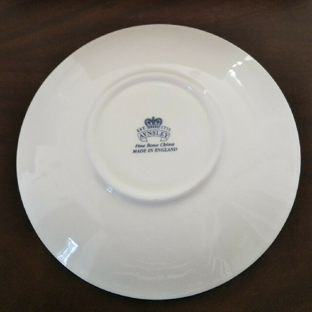 Aynsley China(エインズレイ)のエインズレイ ティーカップ＆ソーサー インテリア/住まい/日用品のキッチン/食器(食器)の商品写真