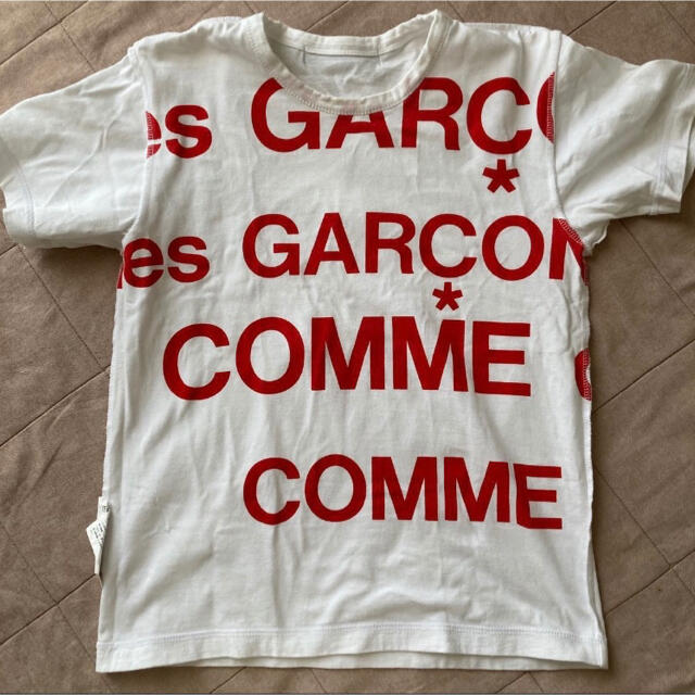 COMME des GARCONS(コムデギャルソン)の22日まで出品＊コム・デ・ギャルソン＊裏地プリントTシャツ＊レディース＊サイズS レディースのトップス(Tシャツ(半袖/袖なし))の商品写真