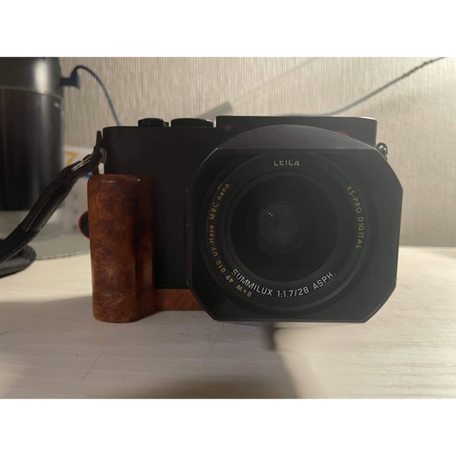 LEICA(ライカ)のライカQ スマホ/家電/カメラのカメラ(コンパクトデジタルカメラ)の商品写真