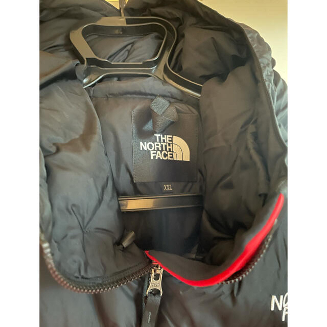 THE NORTH FACE(ザノースフェイス)の　Friler様専用ヌプシフーディ　ダウンジャケット　XXL 赤黒　レッド　系　 メンズのジャケット/アウター(ダウンジャケット)の商品写真