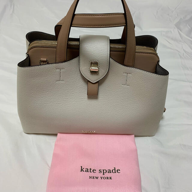 kate spade new york(ケイトスペードニューヨーク)の未使用・新品 kate spade 2wayバッグ レディースのバッグ(ショルダーバッグ)の商品写真