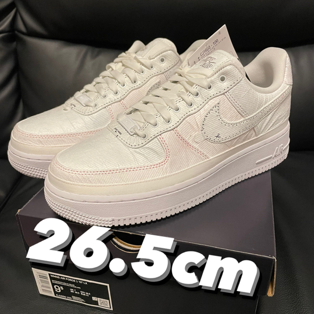 NIKE(ナイキ)のNIKE WMNS AIR FORCE 1 '07 LX メンズの靴/シューズ(スニーカー)の商品写真