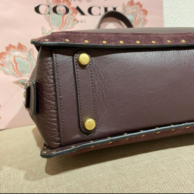 COACH(コーチ)のフラワー様専用 レディースのバッグ(ショルダーバッグ)の商品写真