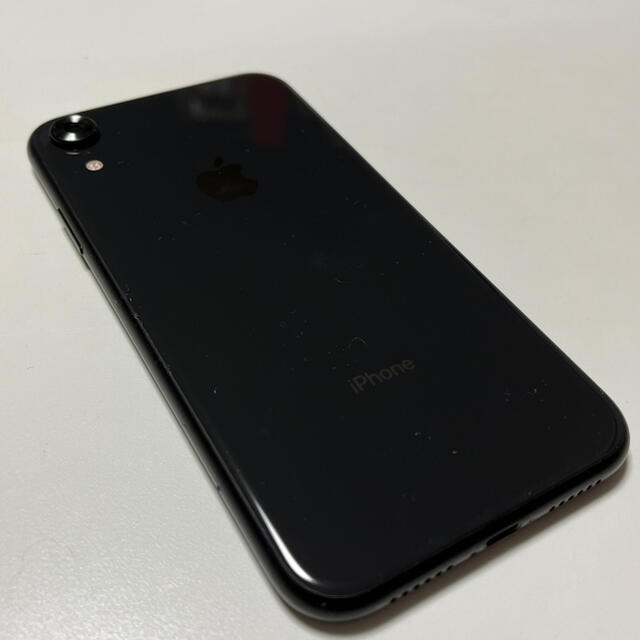 iPhone(アイフォーン)のiPhoneXR 128 ブラック　良品 スマホ/家電/カメラのスマートフォン/携帯電話(スマートフォン本体)の商品写真