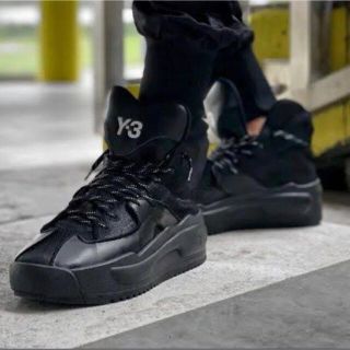 ワイスリー(Y-3)のＹ－３　ワイスリー  HOKORI ホコリ　23.5㌢(スニーカー)