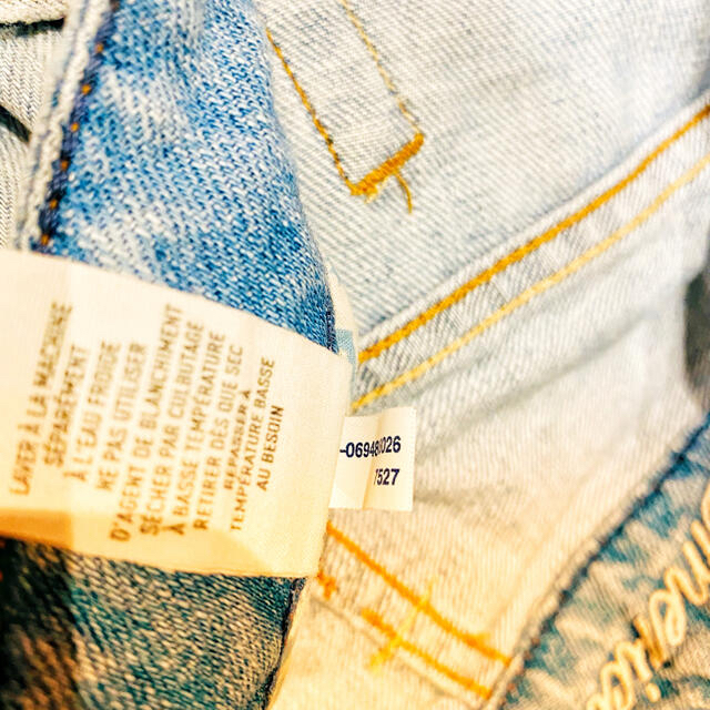 American Eagle(アメリカンイーグル)のアメリカンイーグル・ダメージジーンズ👖 レディースのパンツ(デニム/ジーンズ)の商品写真