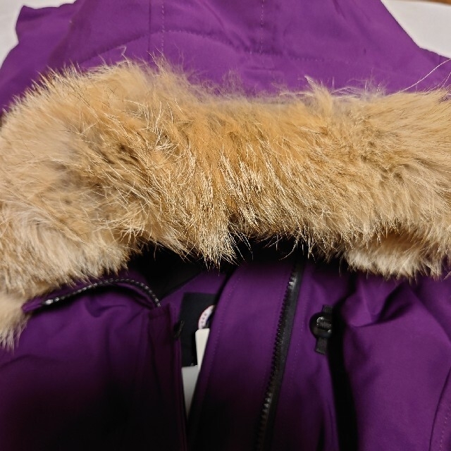 CANADA GOOSE(カナダグース)のCHANEちゃん様専用★カナダグースBrittania試着のみタグ付き レディースのジャケット/アウター(ダウンジャケット)の商品写真