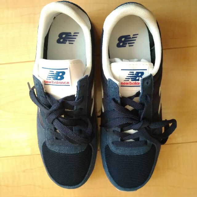 New Balance(ニューバランス)のるお様専用⭐新品未使用✨new balance　24.5cm　ネイビー レディースの靴/シューズ(スニーカー)の商品写真