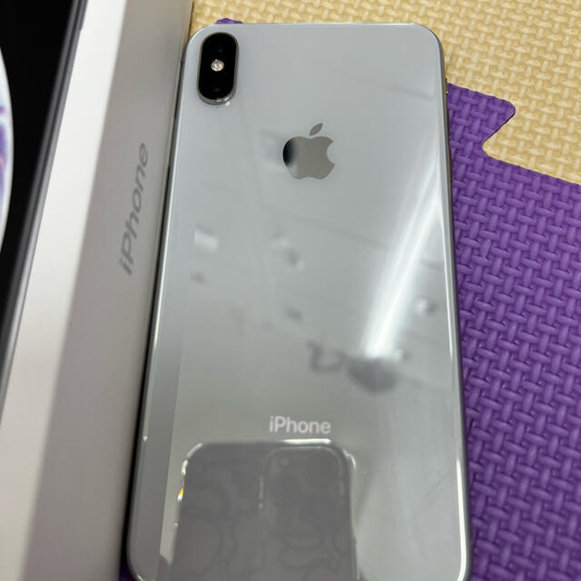 iPhone Xs Max Silver 256 GB docomo