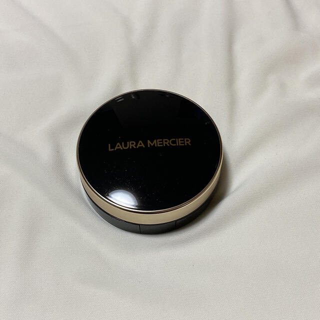 laura mercier(ローラメルシエ)のローラメルシエ　クッションファンデーション　ケース コスメ/美容のメイク道具/ケアグッズ(ボトル・ケース・携帯小物)の商品写真