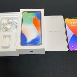 アイフォーン(iPhone)のiPhone X シルバー 256 GB ソフトバンク SIMロック解除済(スマートフォン本体)