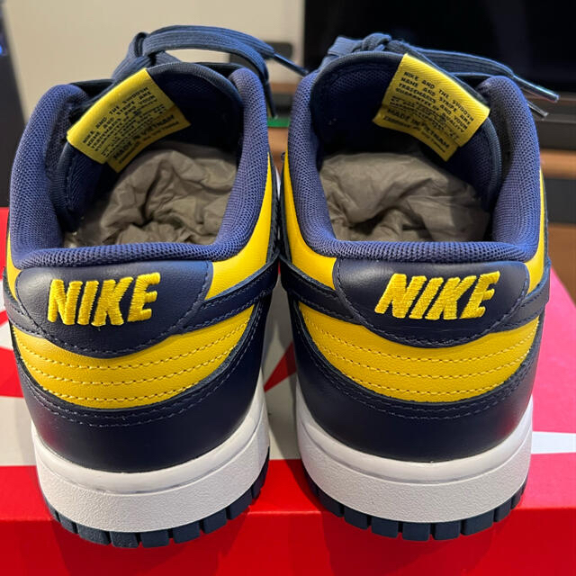 NIKE(ナイキ)のNIKE DUNK LOW Michigan 27.5cm メンズの靴/シューズ(スニーカー)の商品写真