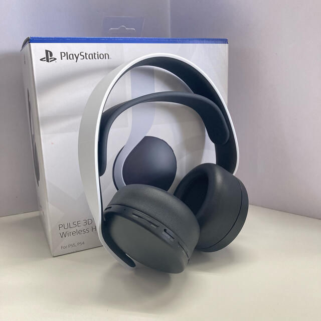 PlayStation(プレイステーション)のPULSE 3D ワイヤレスヘッドセット(CFI-ZWH1J) パルス スマホ/家電/カメラのオーディオ機器(ヘッドフォン/イヤフォン)の商品写真