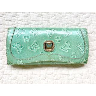 アナスイ(ANNA SUI)の最後値下げ❗️ANNA SUI  エナメル長財布　蝶々　ライトグリーン(財布)