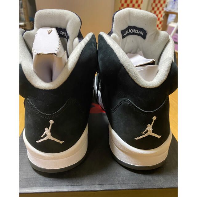 NIKE(ナイキ)のNIKE AIR JORDAN 5 RETRO OREO オレオ メンズの靴/シューズ(スニーカー)の商品写真