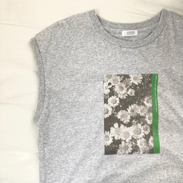 LOWRYS FARM(ローリーズファーム)のノースリーブプリントT メンズのトップス(Tシャツ/カットソー(半袖/袖なし))の商品写真