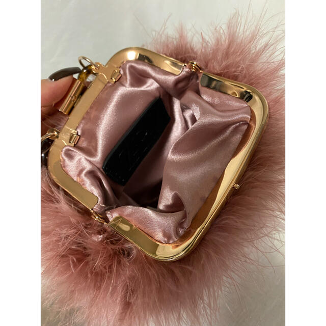 ZARA(ザラ)のZARA feather bag モーヴピンク　べっ甲　ショルダーバッグ レディースのバッグ(ショルダーバッグ)の商品写真