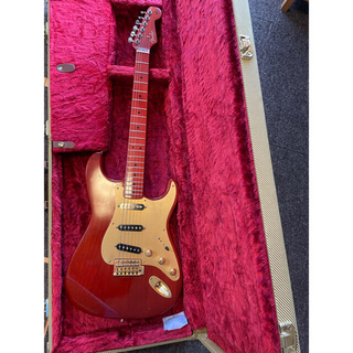 フェンダー(Fender)のFender ストラトキャスター（TOTOルカサー真っ赤なギター）(エレキギター)