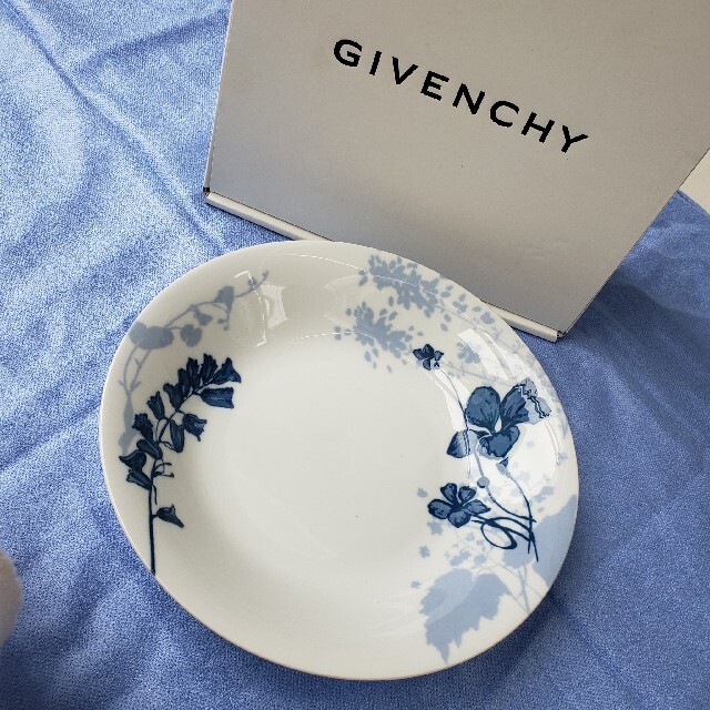 GIVENCHY パスタカレーセット(5枚)