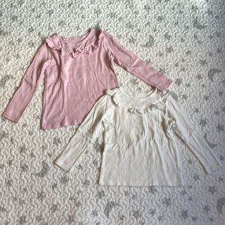 ユニクロ(UNIQLO)のUNIQLO 女の子　フリルカットソー　サイズ110 2枚セット(Tシャツ/カットソー)