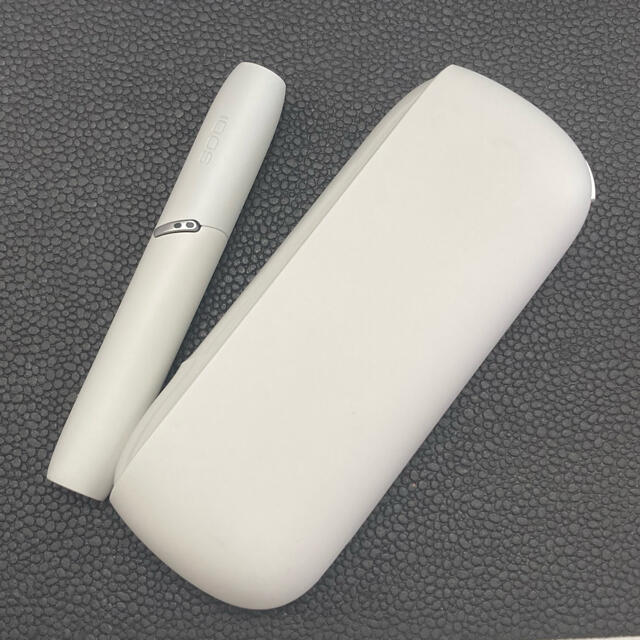 IQOS(アイコス)のiQOS 3 DUO アイコス デュオ ホワイト 白 メンズのファッション小物(タバコグッズ)の商品写真