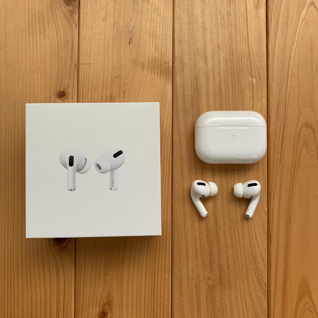 Apple AirPods Pro 新品未使用ヘッドフォン/イヤフォン