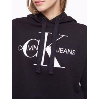 新品　Calvin Klein レディース　パーカー