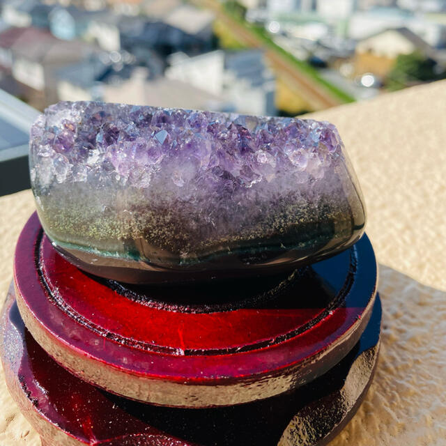 アメジスト クラスター 紫水晶 原石 瑪瑙母岩 高品質 紫水晶カッサ - 置物