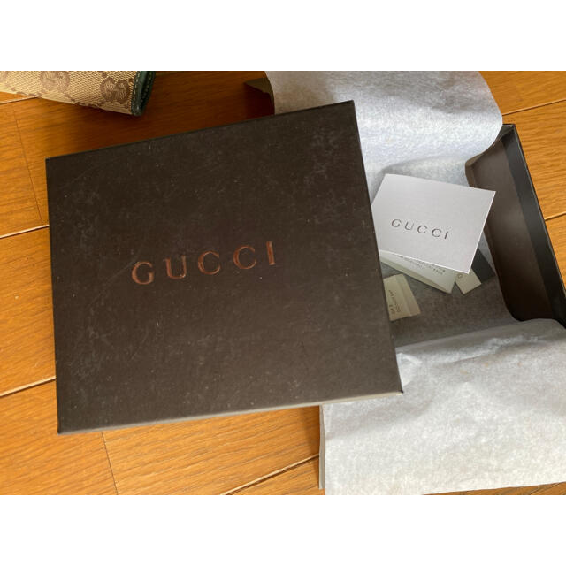 Gucci(グッチ)のGUCCI 2つ折り財布 レディースのファッション小物(財布)の商品写真