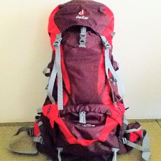 ドイター(Deuter)の夏山に！【新品未使用】deuterエアコンタクトライトSL(登山用品)