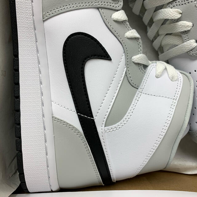 NIKE - ナイキ エアジョーダン 1 mid グレーフォグ ホワイト ブラック