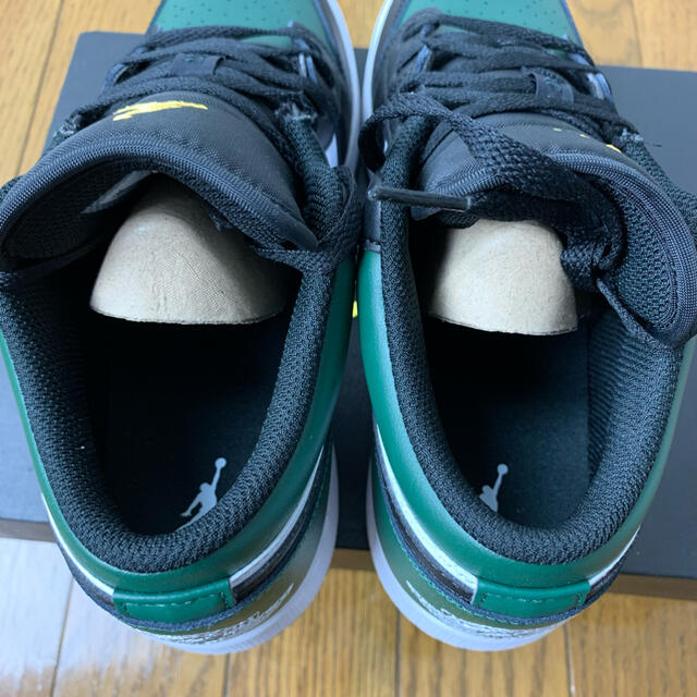 NIKE(ナイキ)のNike GS Air Jordan 1 Low Green Toe 24cm レディースの靴/シューズ(スニーカー)の商品写真