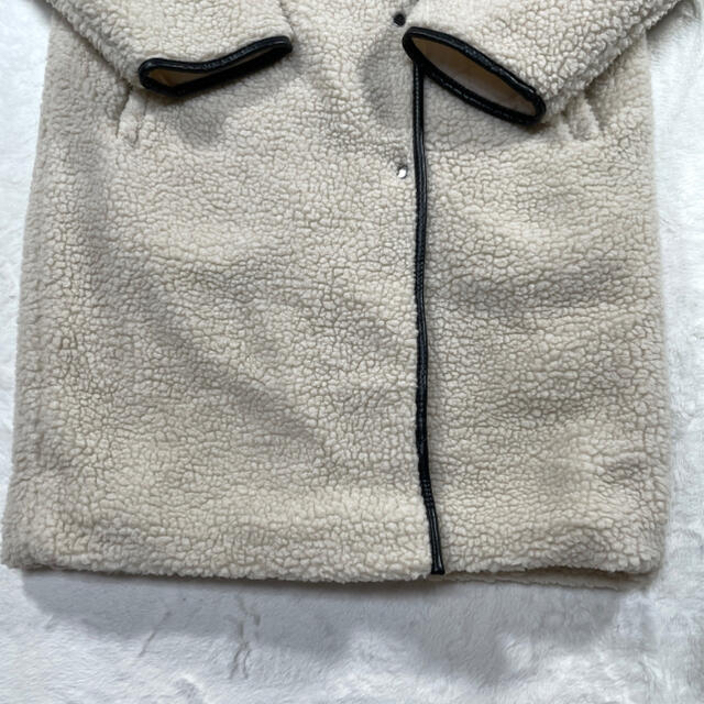 神戸レタス(コウベレタス)の神戸レタス ボアコート　アイボリー×ブラック レディースのジャケット/アウター(ロングコート)の商品写真