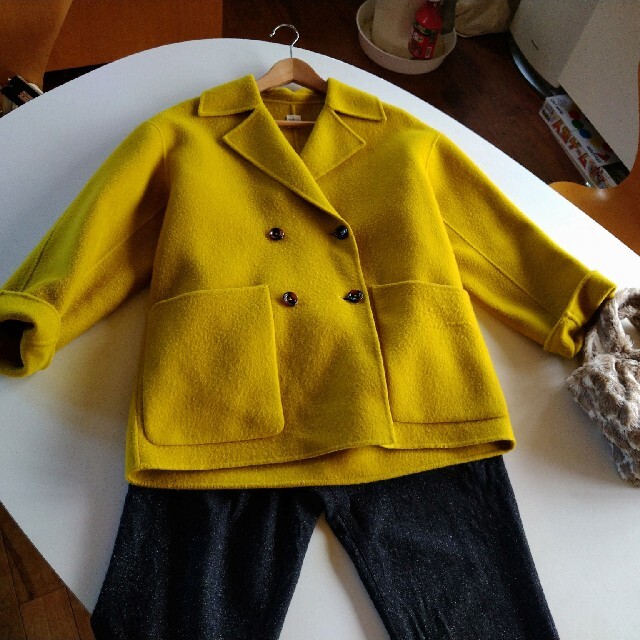 Ron Herman(ロンハーマン)の「くっさん専用」　Ron Herman コート　黄色　イエロー　XS レディースのジャケット/アウター(チェスターコート)の商品写真