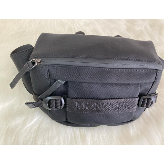 MONCLER(モンクレール)の【MONCLER】 ボディバッグ メンズのバッグ(ボディーバッグ)の商品写真