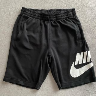 ナイキ(NIKE)のNIKE 短パン　(トレーニング用品)